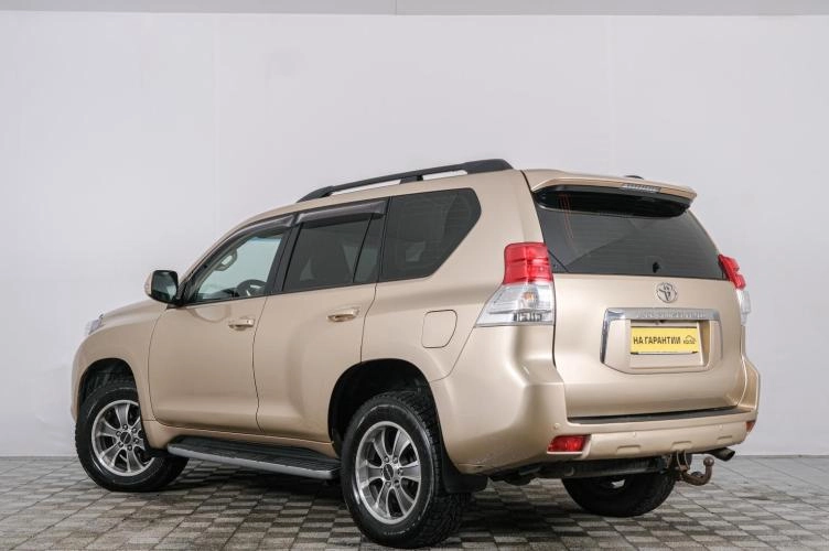 Toyota Land Cruiser Prado 4 из 5
