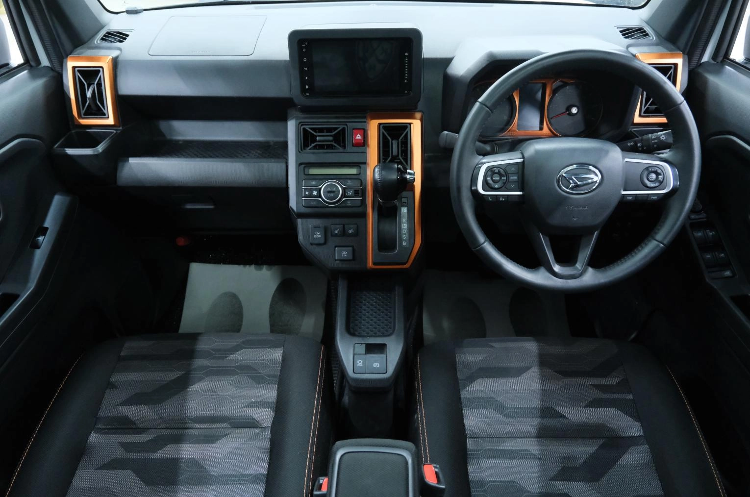 Daihatsu Taft 13 из 22