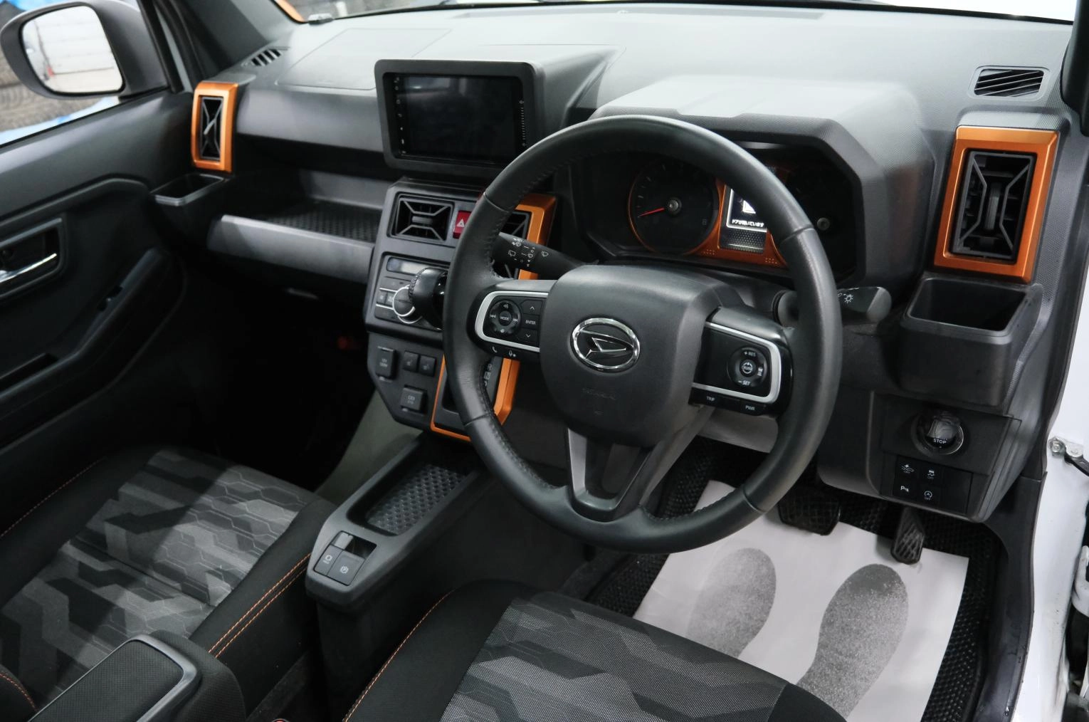 Daihatsu Taft 10 из 22