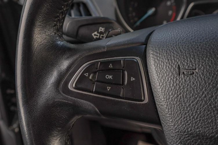 Ford Kuga 11 из 20