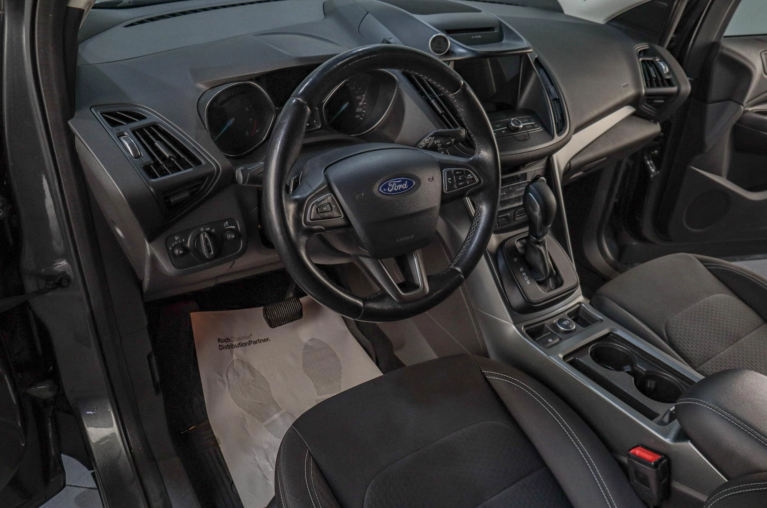 Ford Kuga 7 из 20