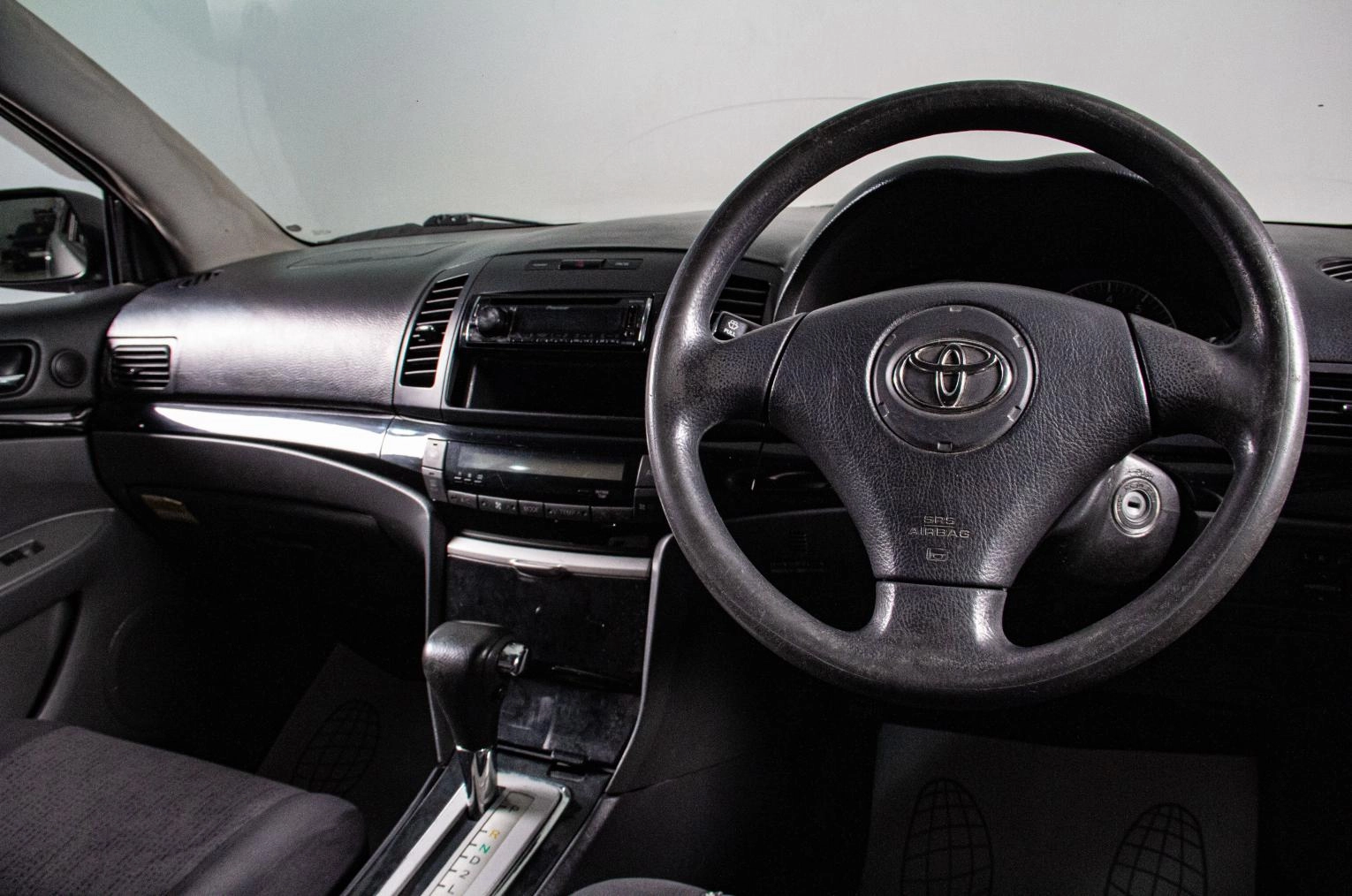 Toyota Allion 11 из 16