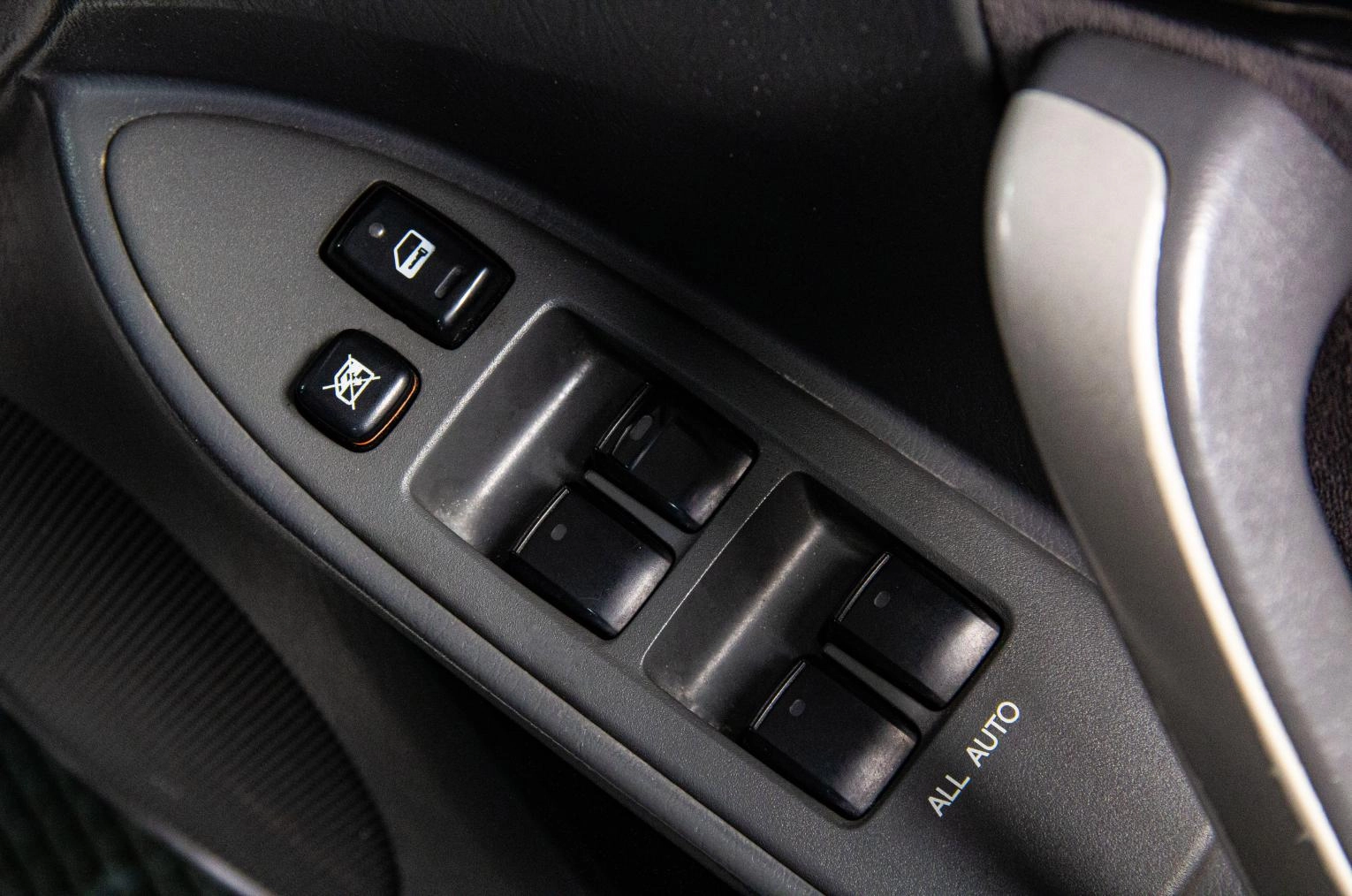 Toyota Allion 7 из 16