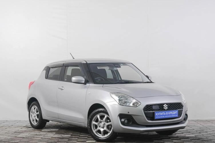 Suzuki Swift 1 из 5