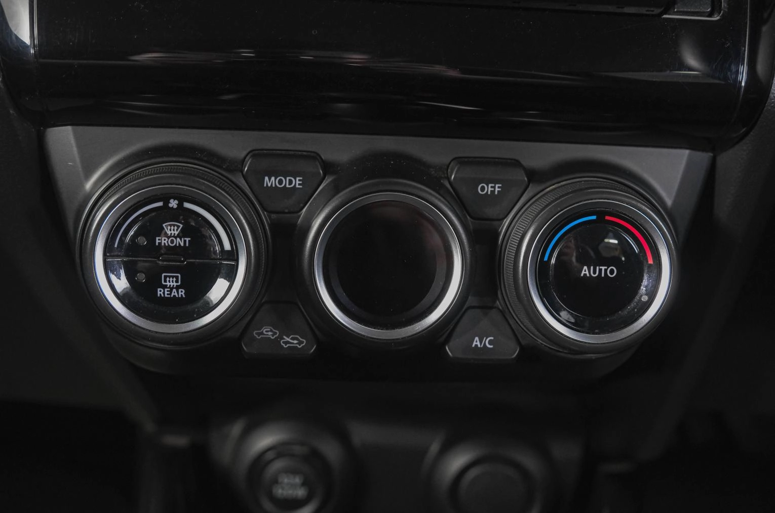 Suzuki Swift 19 из 22