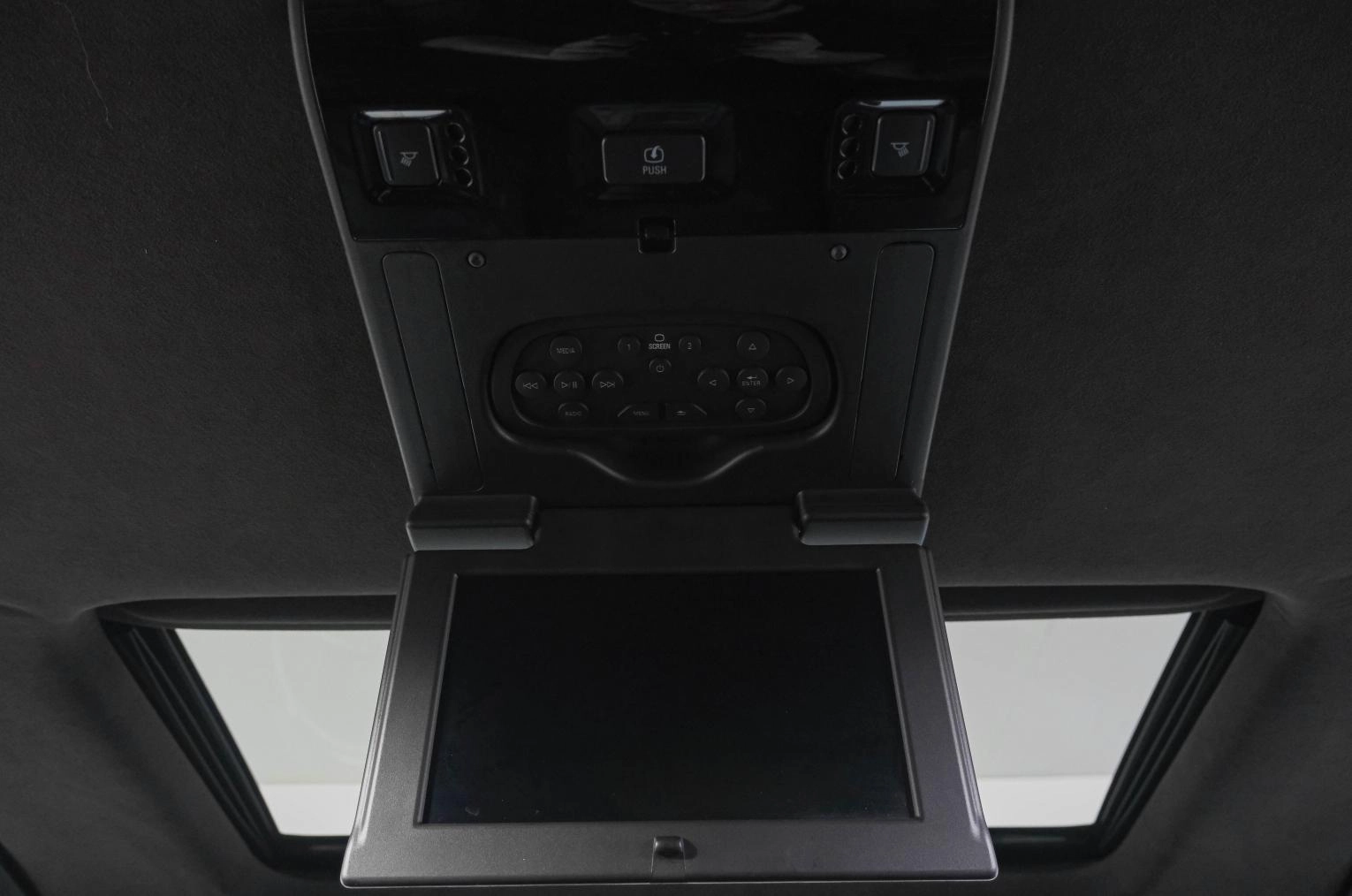 Cadillac Escalade 23 из 32