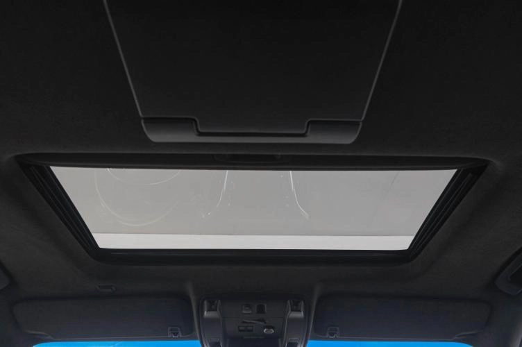 Cadillac Escalade 32 из 32