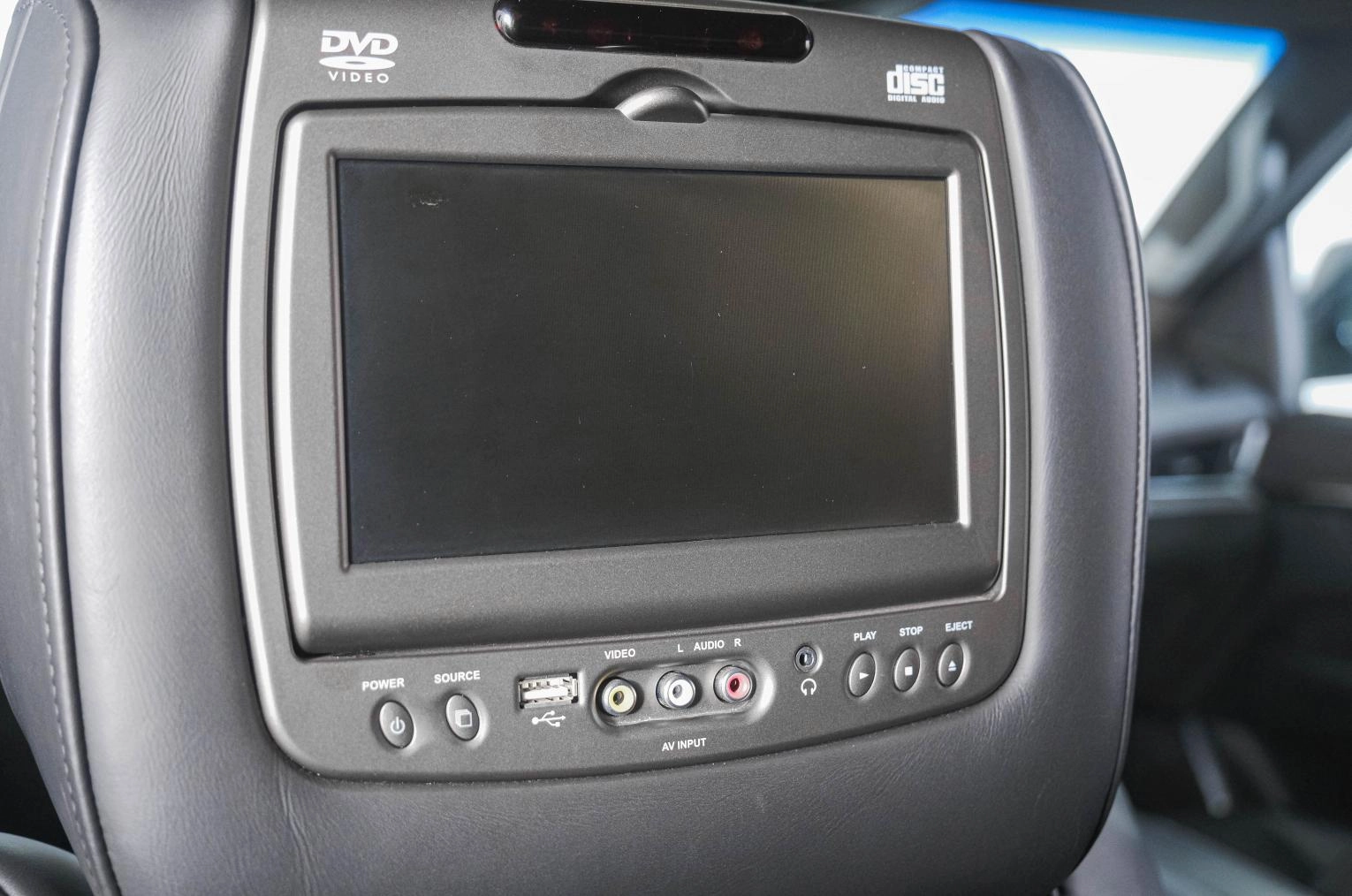 Cadillac Escalade 22 из 32