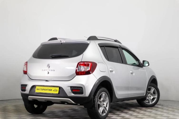 Renault Sandero Stepway 4 из 5