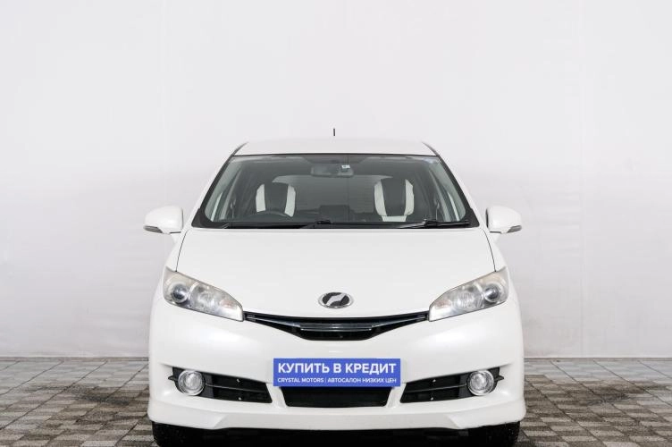 Toyota Wish 2 из 5