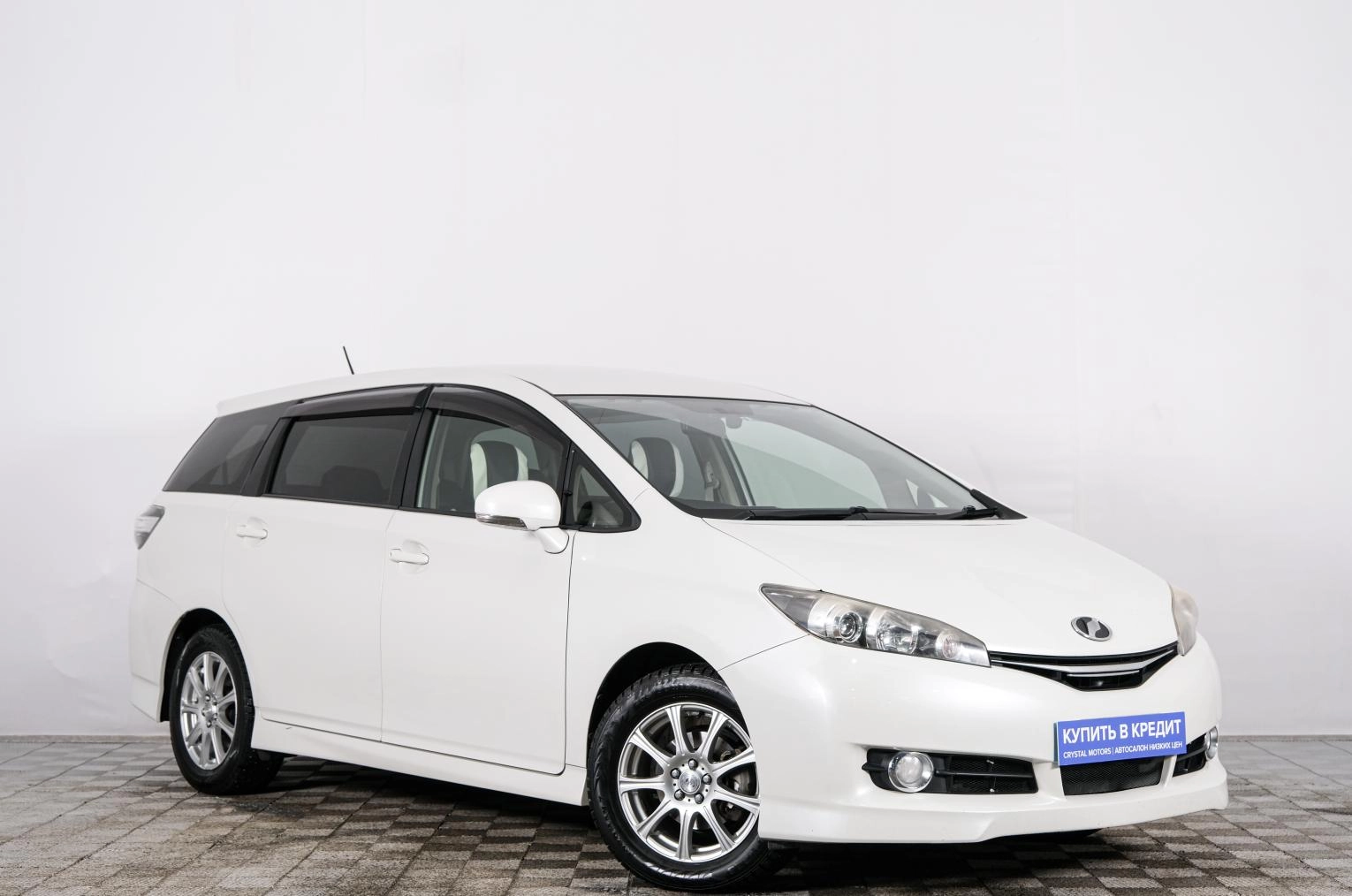 Toyota Wish 1 из 22