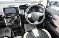 Toyota Wish 9 из 22
