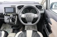 Toyota Wish 14 из 22