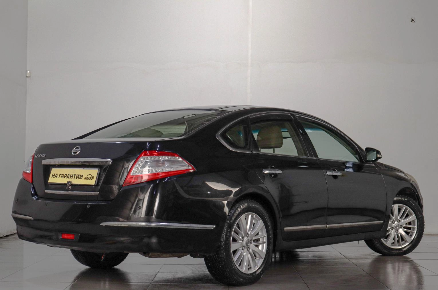 Nissan Teana 4 из 19