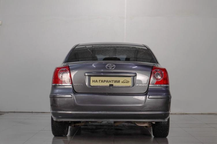 Toyota Avensis 5 из 5