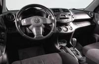 Toyota RAV4 11 из 16