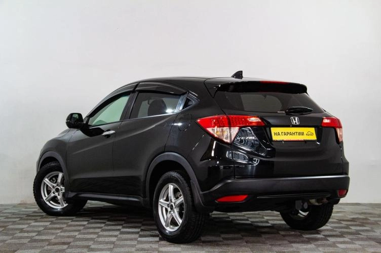 Honda Vezel 6 из 6