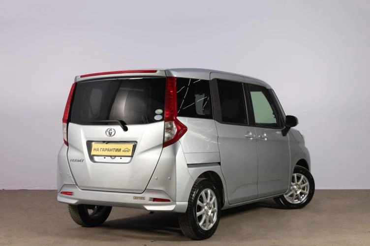 Toyota Roomy 4 из 6