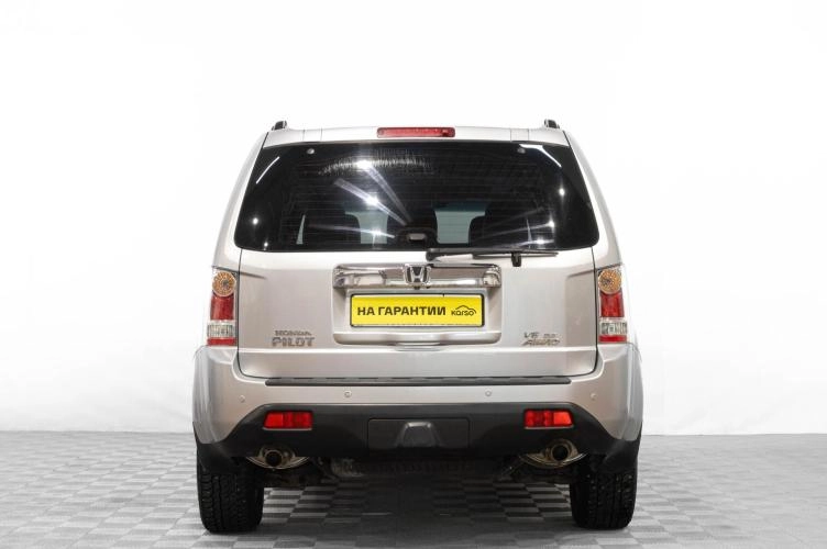 Honda Pilot 5 из 6