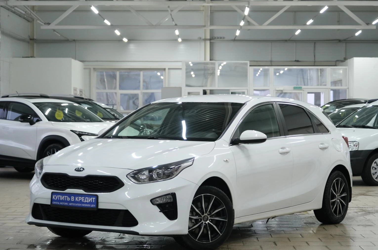 KIA cee'd 3 из 23
