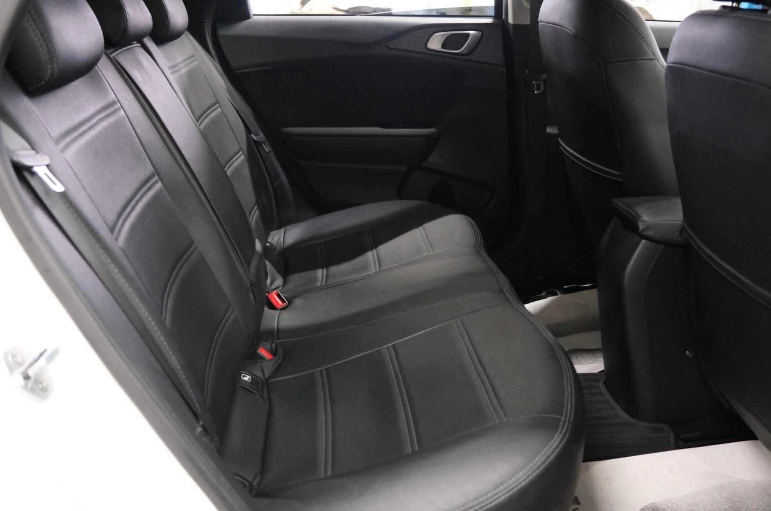 KIA cee'd 22 из 23
