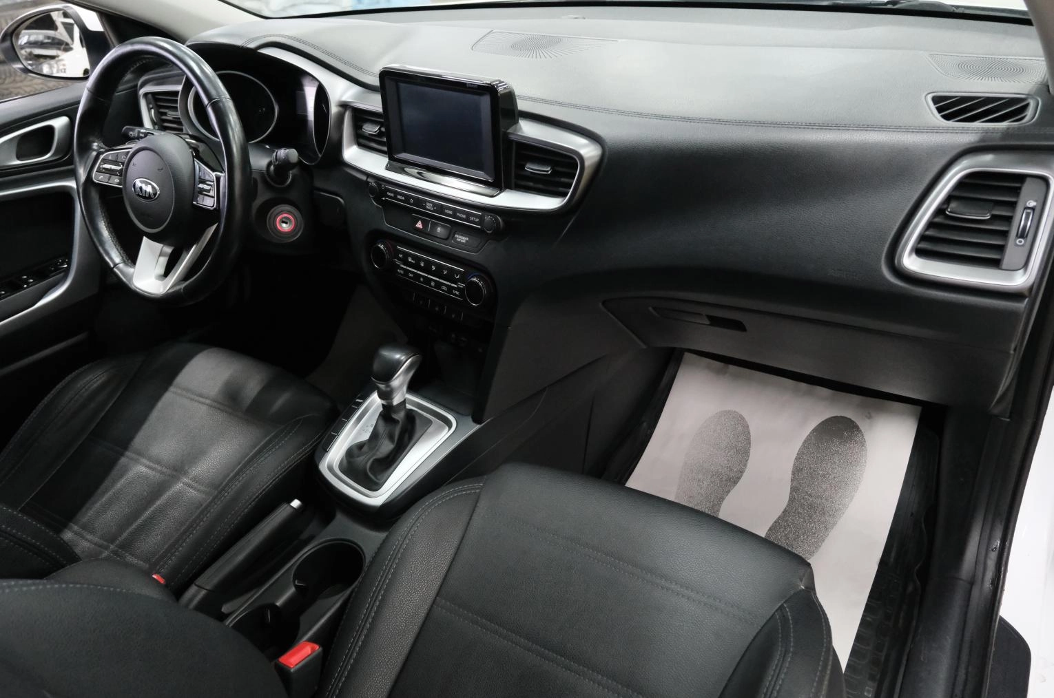 KIA cee'd 19 из 23