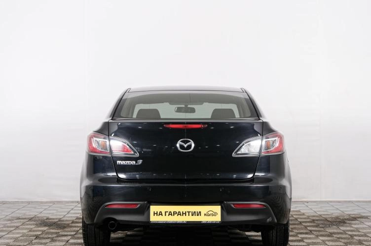 Mazda 3 5 из 6