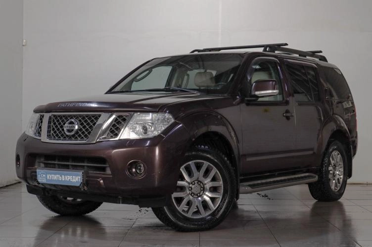 Nissan Pathfinder 3 из 6