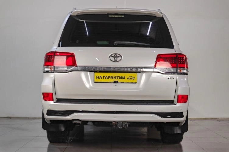 Toyota Land Cruiser 5 из 5