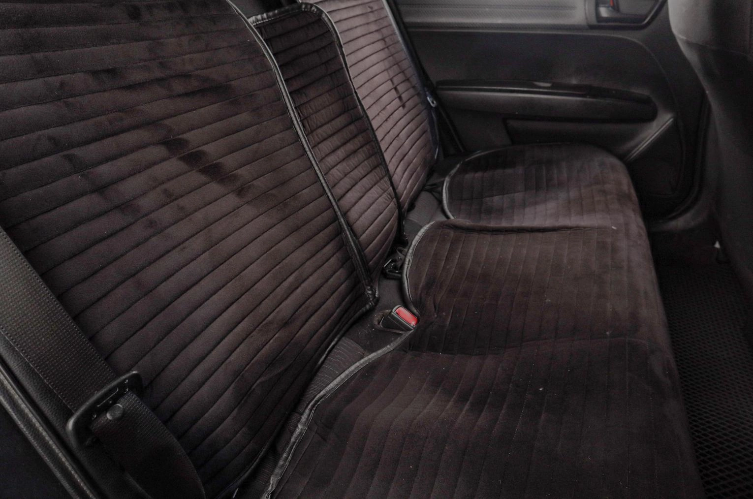 Toyota Corolla Fielder 18 из 19