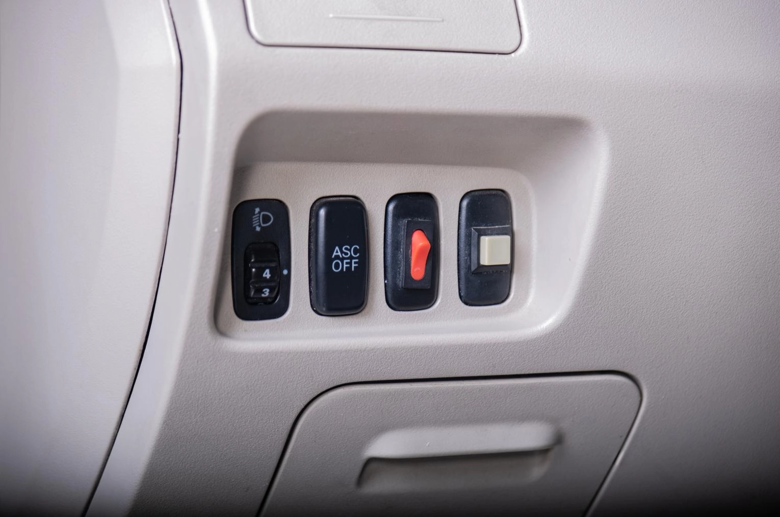 Mitsubishi Outlander 10 из 16