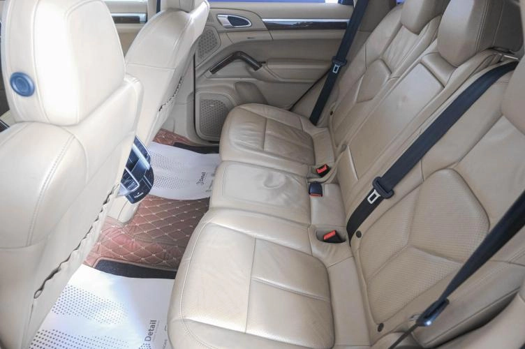 Porsche Cayenne 9 из 27