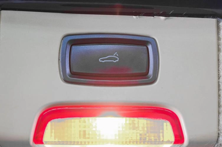 Porsche Cayenne 25 из 27