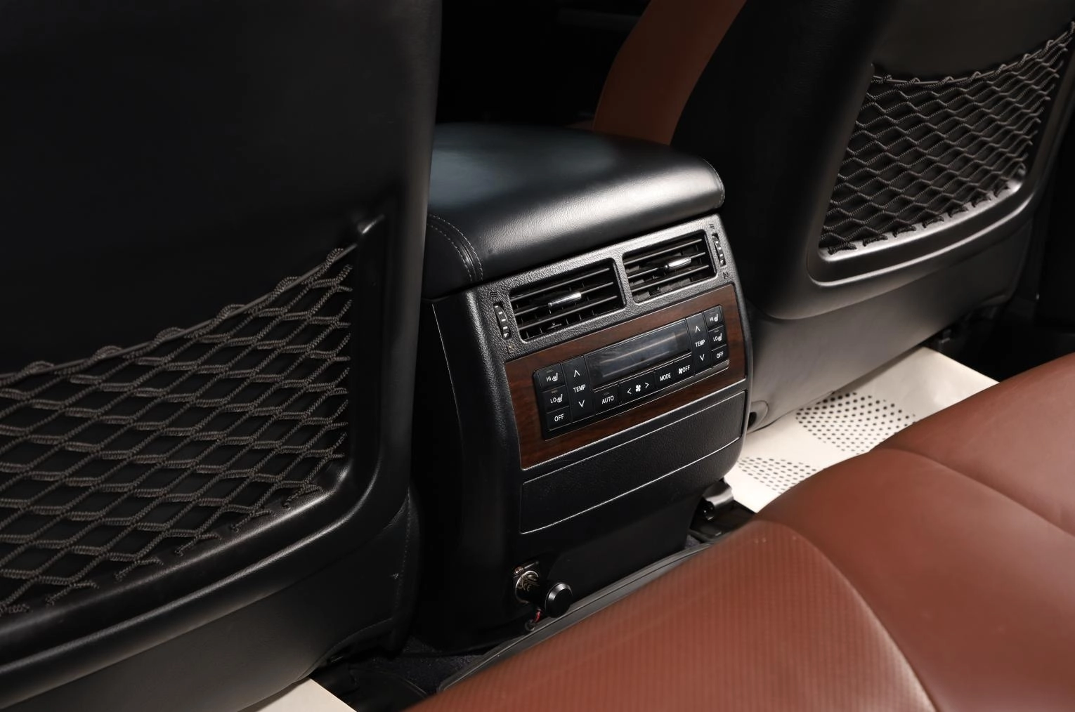 Toyota Land Cruiser 20 из 21