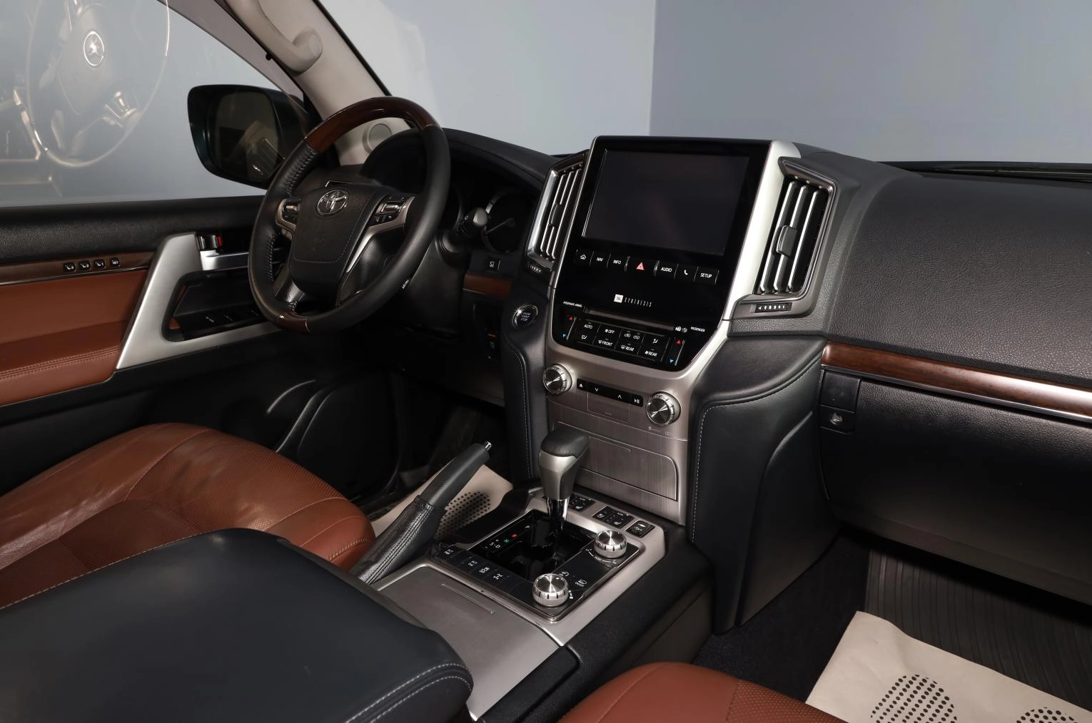 Toyota Land Cruiser 10 из 21