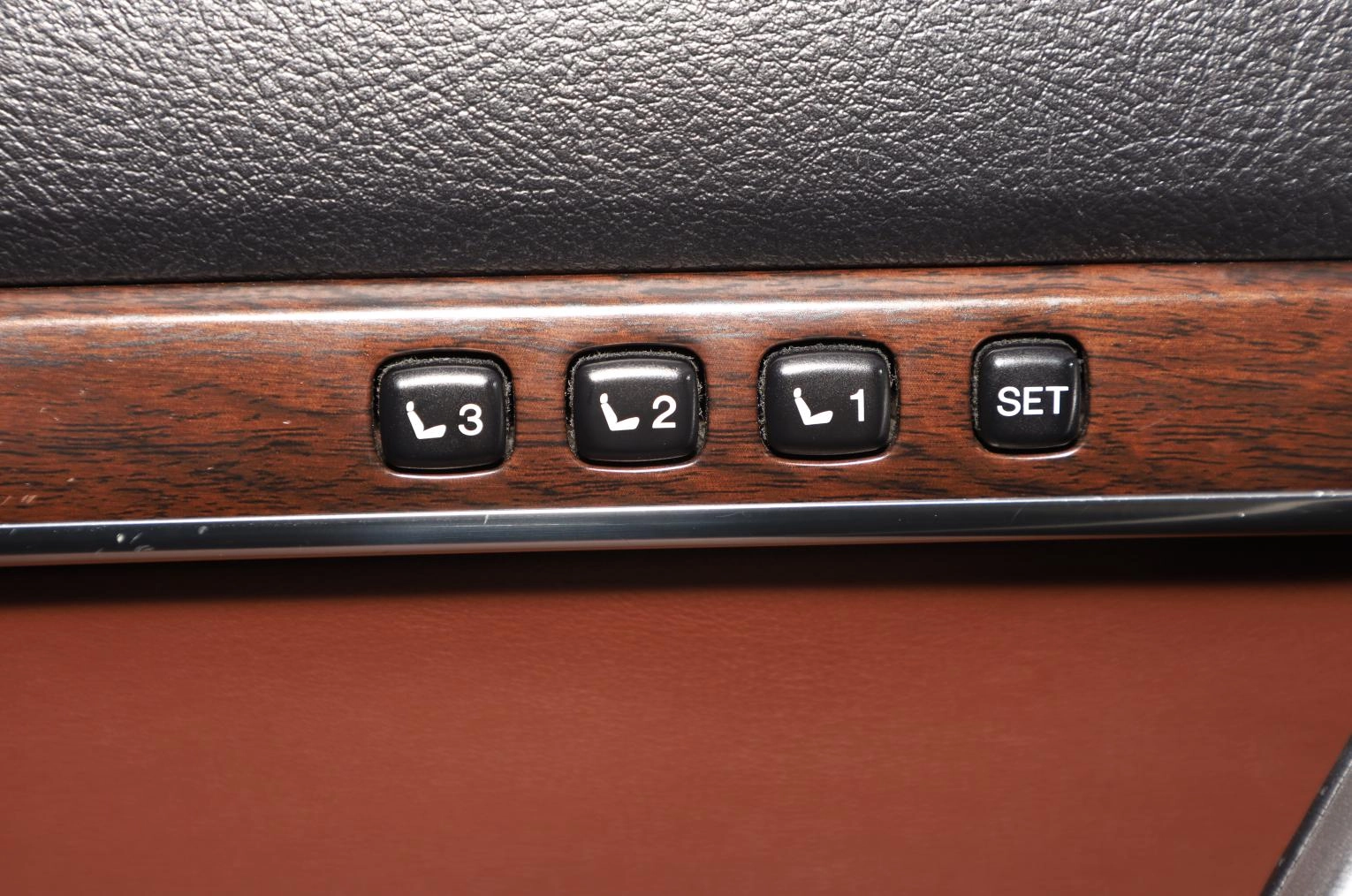 Toyota Land Cruiser 8 из 21