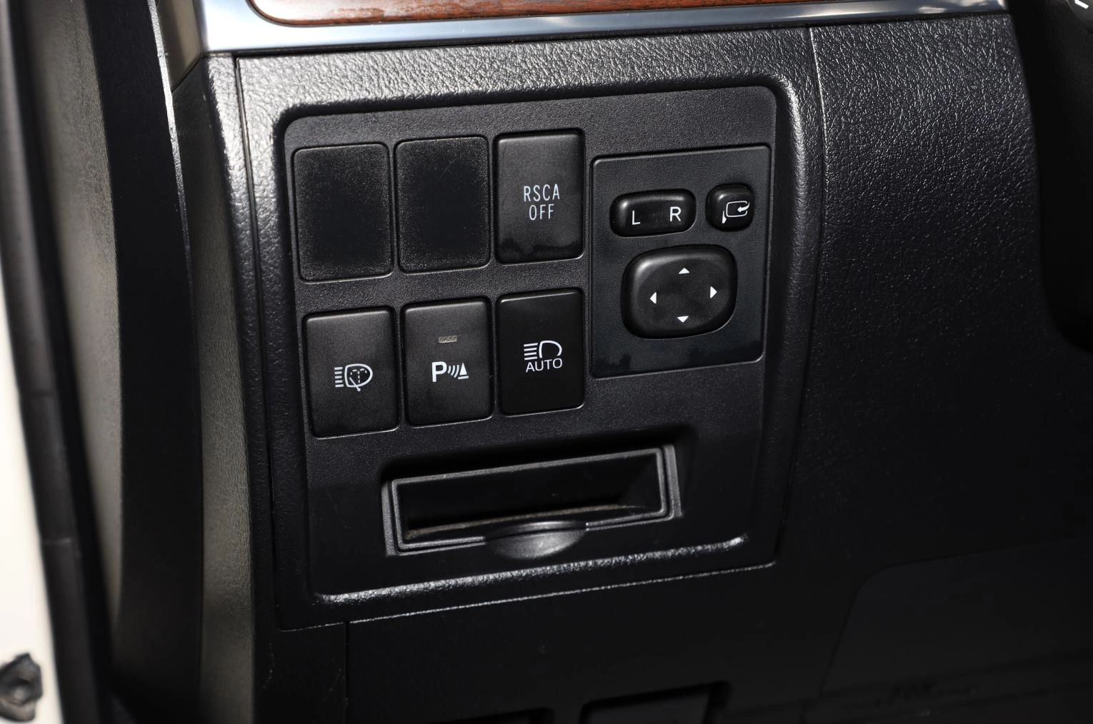 Toyota Land Cruiser 12 из 21