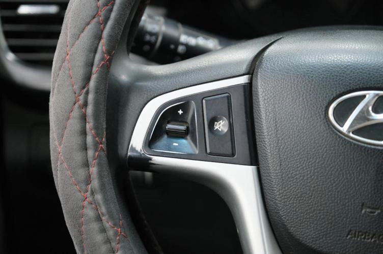 Hyundai Solaris 13 из 25