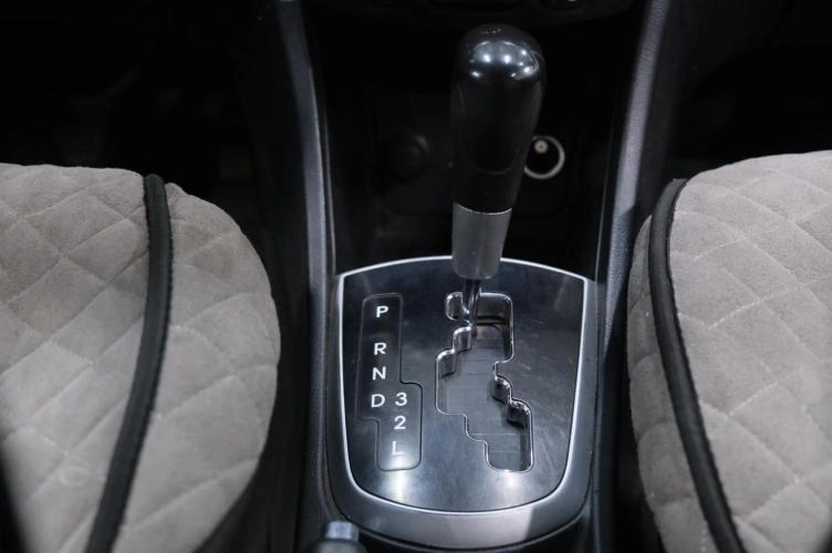 Hyundai Solaris 19 из 25