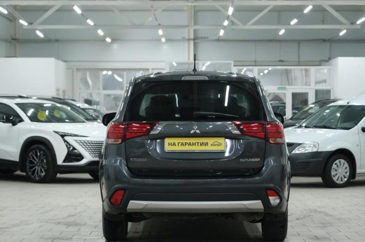 Mitsubishi Outlander 5 из 6