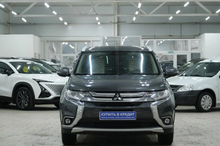 Mitsubishi Outlander 2 из 6