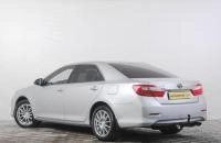 Toyota Camry 4 из 27