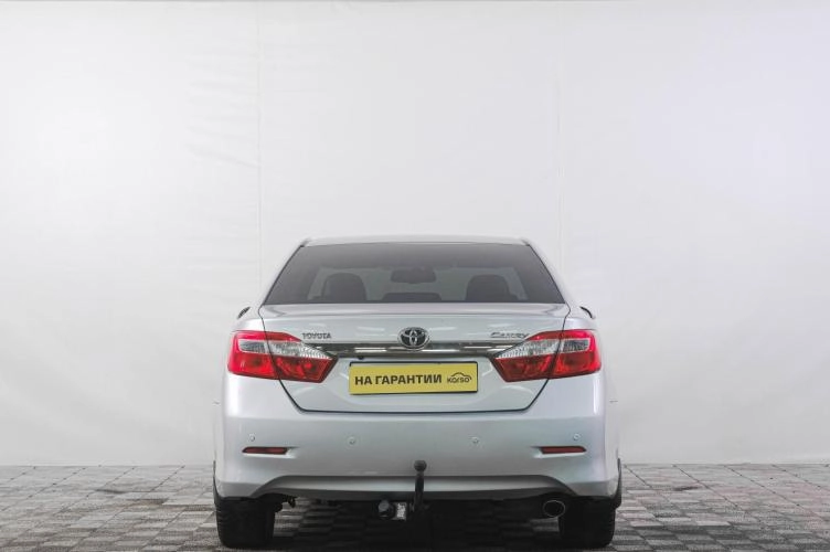 Toyota Camry 5 из 5