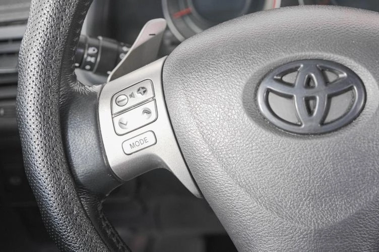 Toyota Corolla 15 из 19
