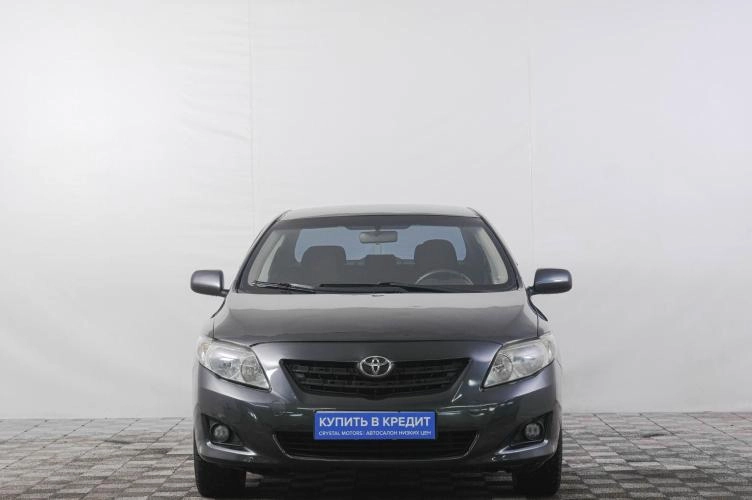 Toyota Corolla 2 из 5