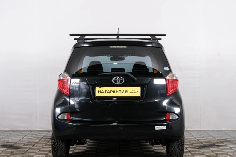 Toyota Ractis 5 из 6