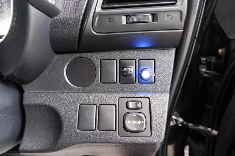 Toyota Ractis 18 из 22