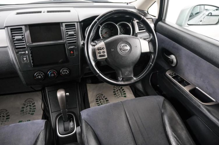 Nissan Tiida 9 из 21