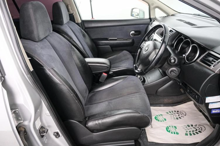 Nissan Tiida 7 из 21