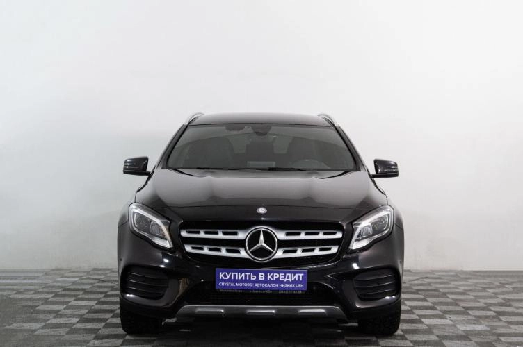 Mercedes-Benz GLA-класс 2 из 5